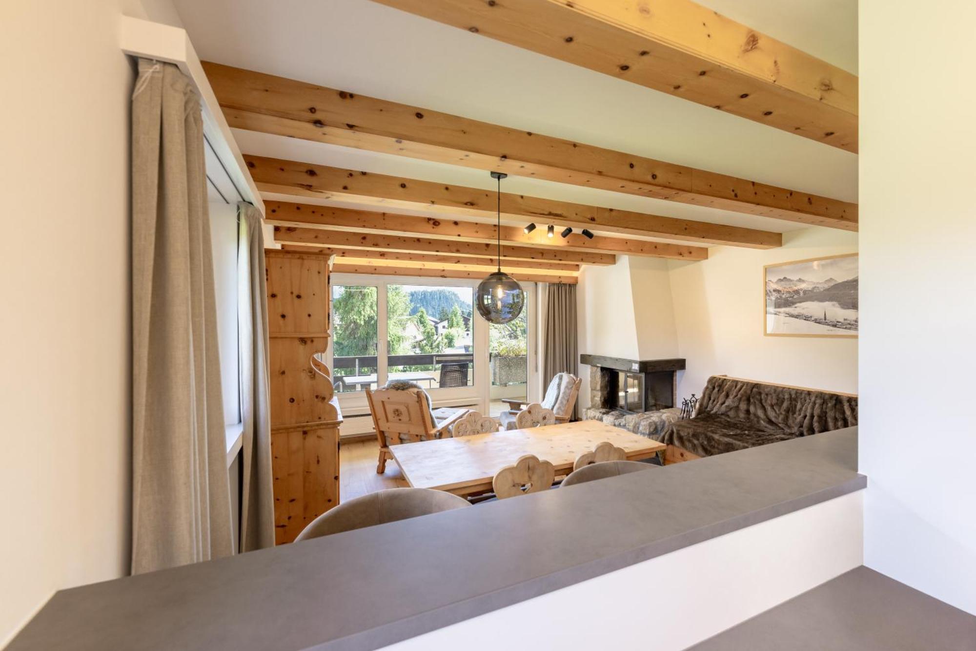 Cosy Apartment Facing Piz Rosatsch St. Moritz Exteriör bild